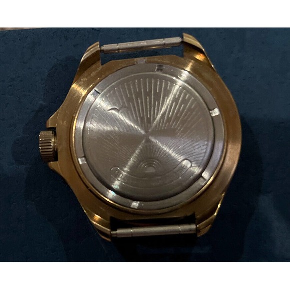 USSR GOLD SOVIET VOSTOK KOMANDIRSKIE TANK RED STAR MILITARY WATCH Great Cond - Picture 2 of 6